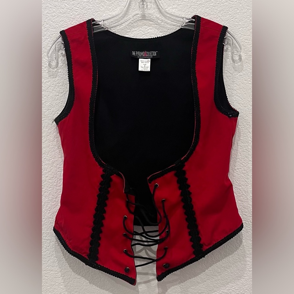 The Pyramid Collection Red Lace Up‎ Renaissance/Goth Underbust Corset. - Picture 7 of 11